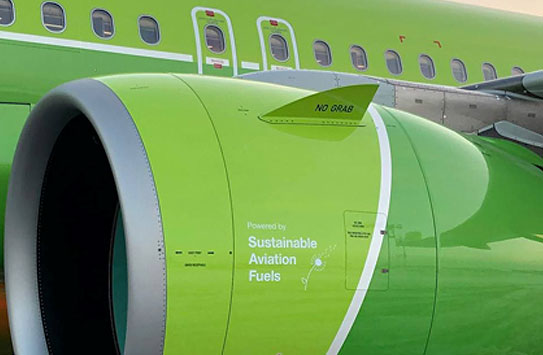 Российская авиакомпания впервые выполнила полёт на смеси биотоплива